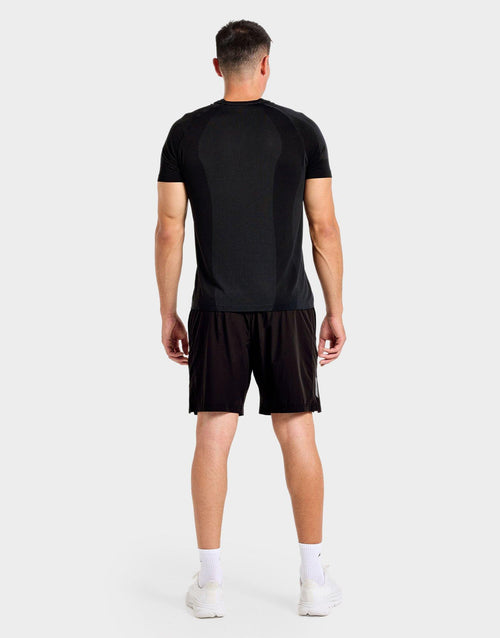 เสื้อยืดผู้ชาย Attain