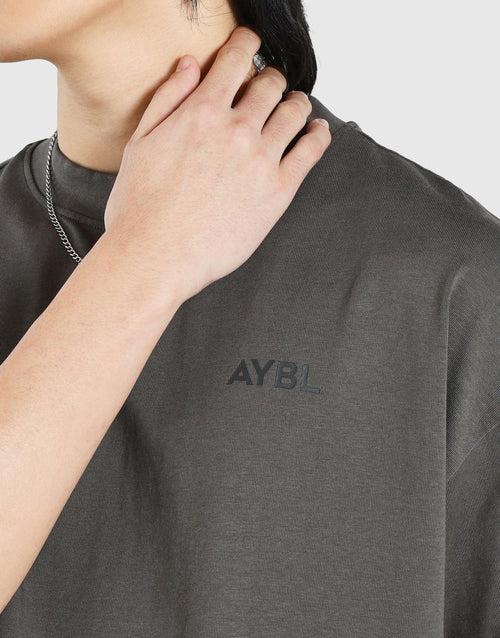 เสื้อยืดผู้ชาย Essential Oversized