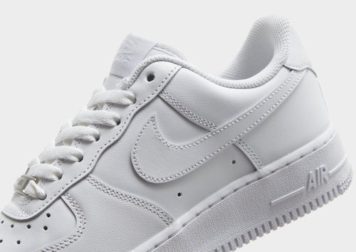 รองเท้าผู้ชาย Air Force 1 '07
