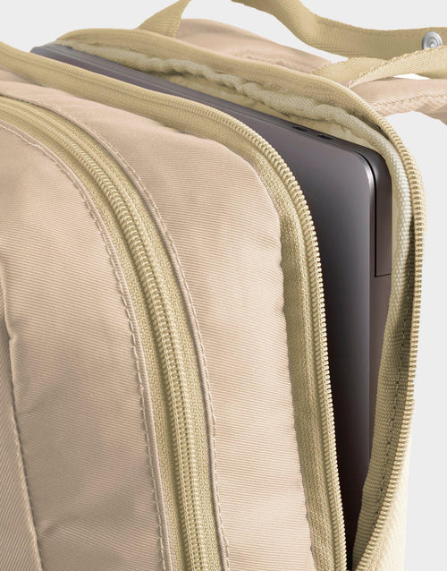 กระเป๋าสะพายหลัง Phase College