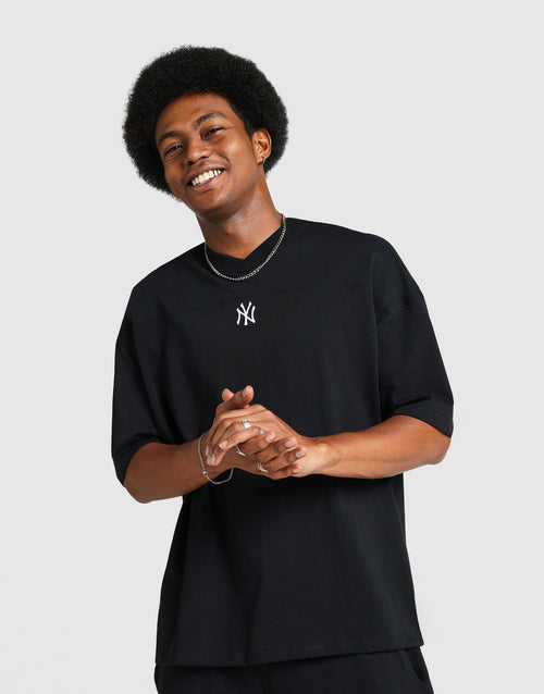เสื้อยืดผู้ชาย Slogan NY Yankees