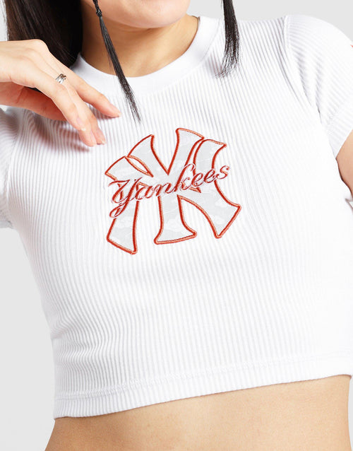 เสื้อยืดผู้หญิง LNY Ribbed NY Yankees