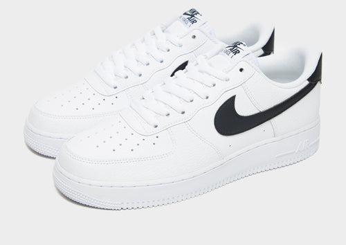 รองเท้าผู้ชาย Air Force 1 '07