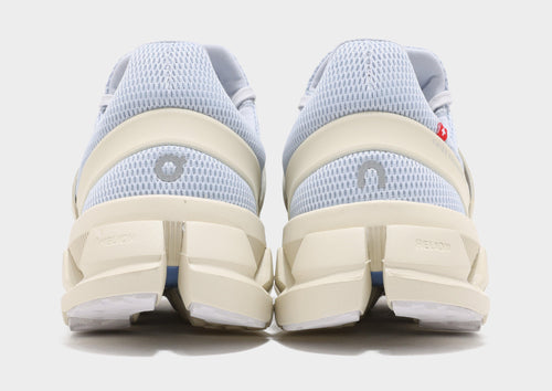 รองเท้าผู้หญิง Cloudswift 3 AD