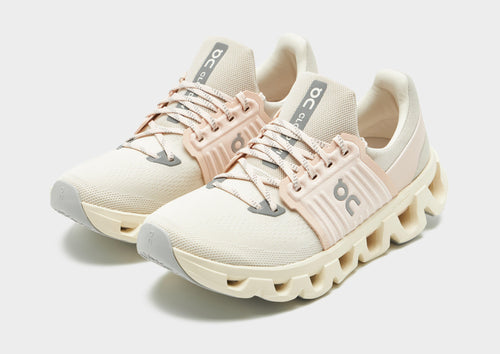 รองเท้าผู้หญิง Cloudswift 4