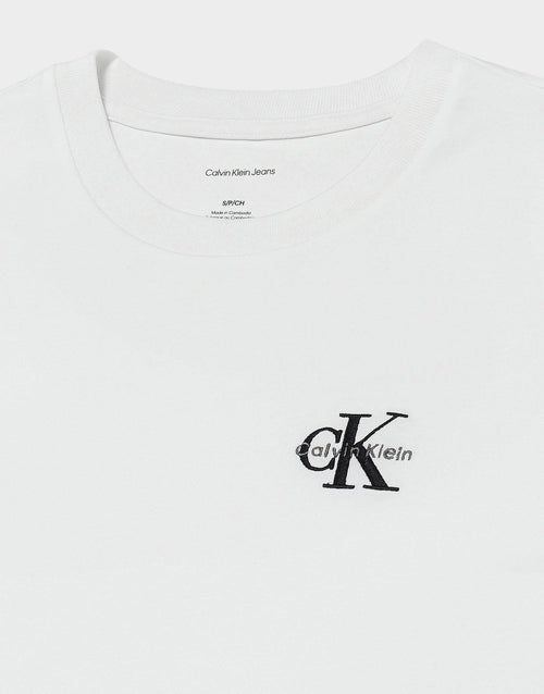 เสื้อยืดผู้หญิง Core Essentials Monogram Embroidery