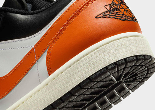 รองเท้าผู้ชาย Air 1 Low