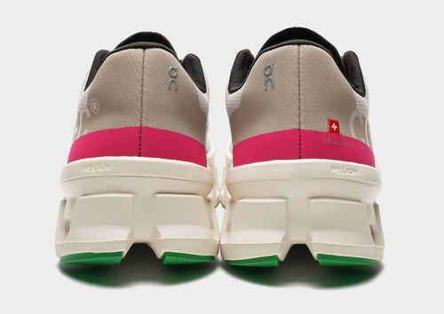 รองเท้าผู้หญิง Cloudmonster