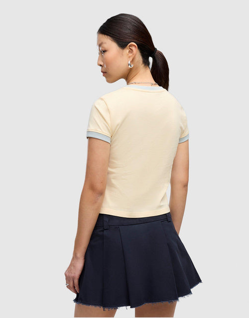 เสื้อยืดผู้หญิง Future Archive Slim Graphic Ringer