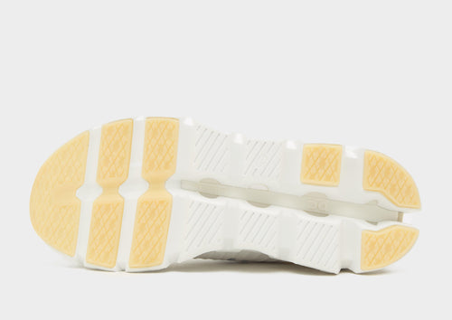 รองเท้าผู้หญิง Cloudswift 4