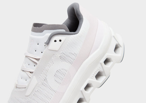 รองเท้าผู้หญิง Cloudmonster Void