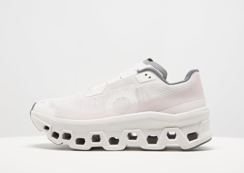 รองเท้าผู้หญิง Cloudmonster Void