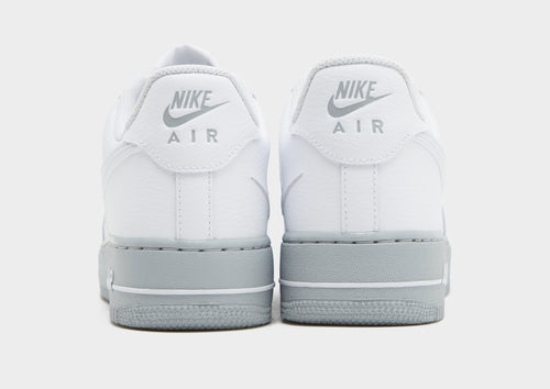 รองเท้าผู้ชาย Air Force 1 '07