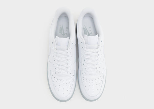 รองเท้าผู้ชาย Air Force 1 '07