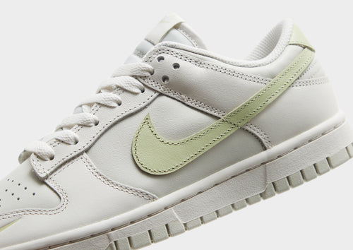 รองเท้าผู้หญิง Dunk Low