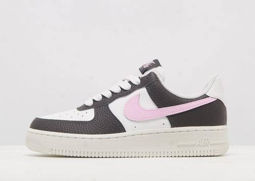 รองเท้าผู้หญิง Air Force 1 '07