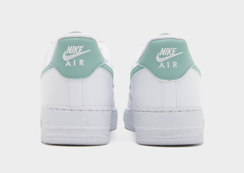 รองเท้าผู้หญิง Air Force 1 '07 Next Nature