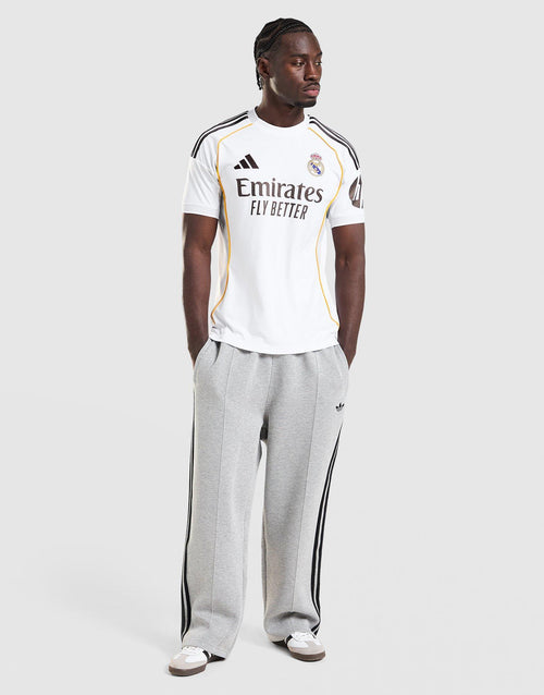 เสื้อฟุตบอลชุดเหย้า Real Madrid 25/26