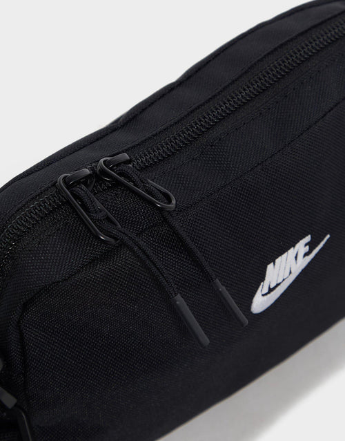 กระเป๋า Heritage Cross-Body 2.0 (2L)