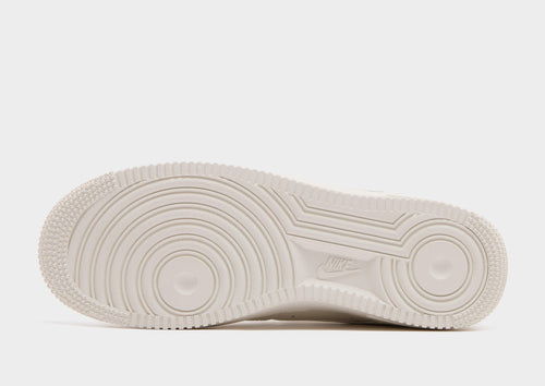 รองเท้าผู้ชาย Air Force 1 '07