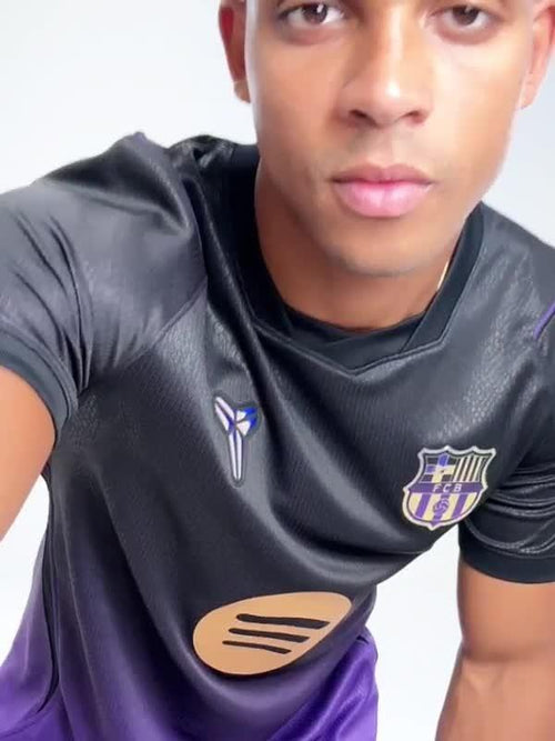 เสื้อฟุตบอลชุดเยือน FC Barcelona 2026/27