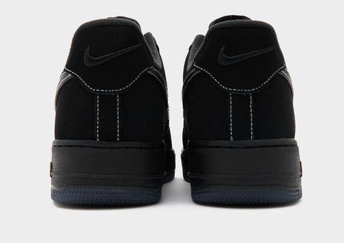 รองเท้าผู้ชาย Air Force 1 '07 LV8