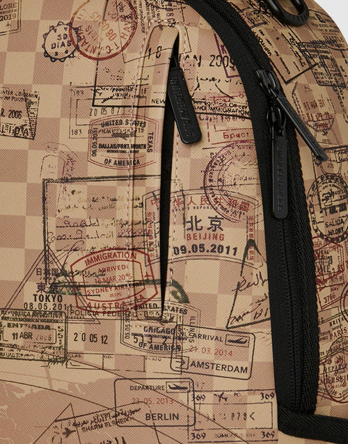 กระเป๋าสะพายหลัง Passport Check (20L)