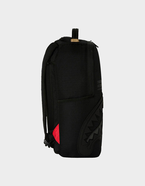 กระเป๋าสะพายหลัง Black Ripstop Shark Central (20L)