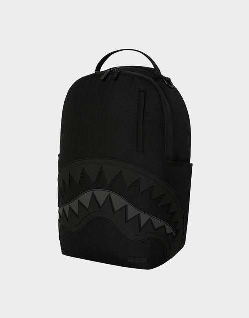 กระเป๋าสะพายหลัง Black Ripstop Shark Central (20L)