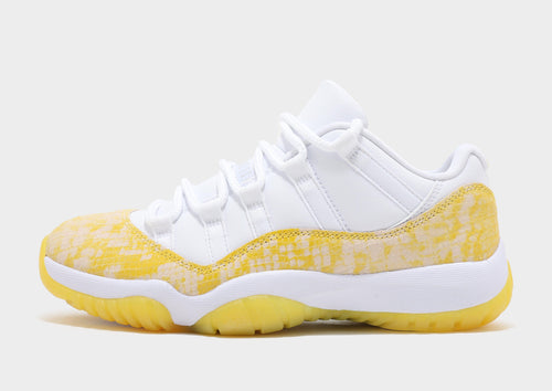 รองเท้าผู้หญิง Air 11 Retro Low