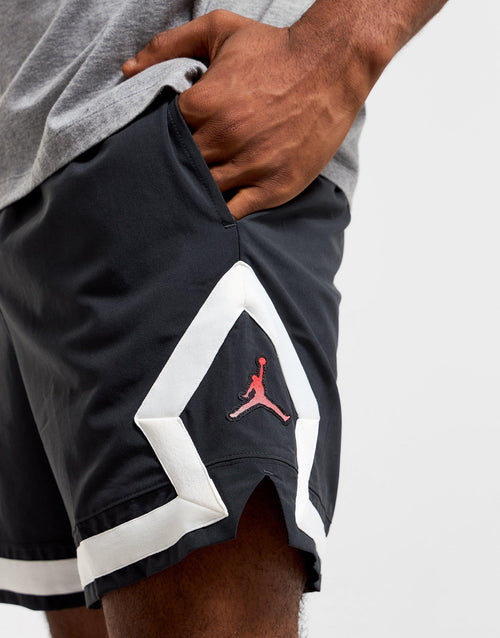 x Paris Saint-Germain กางเกงขาสั้นผู้ชาย Dri-FIT Diamond