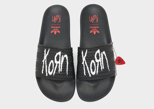 รองเท้าแตะผู้ชาย Adilette Korn