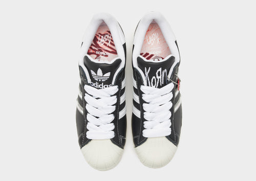 รองเท้าผู้ชาย Superstar Korn
