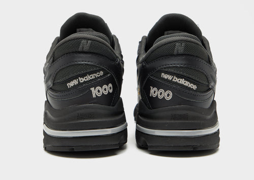 รองเท้าผู้ชาย 1000