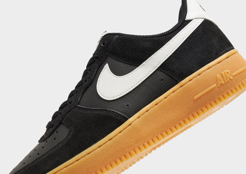 รองเท้าผู้ชาย Air Force 1 '07 LV8