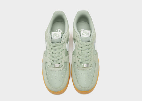 รองเท้าผู้ชาย Air Force 1 '07 LV8