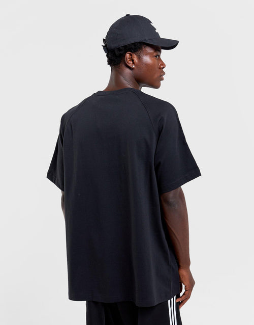 เสื้อยืดผู้ชาย Premium Essentials