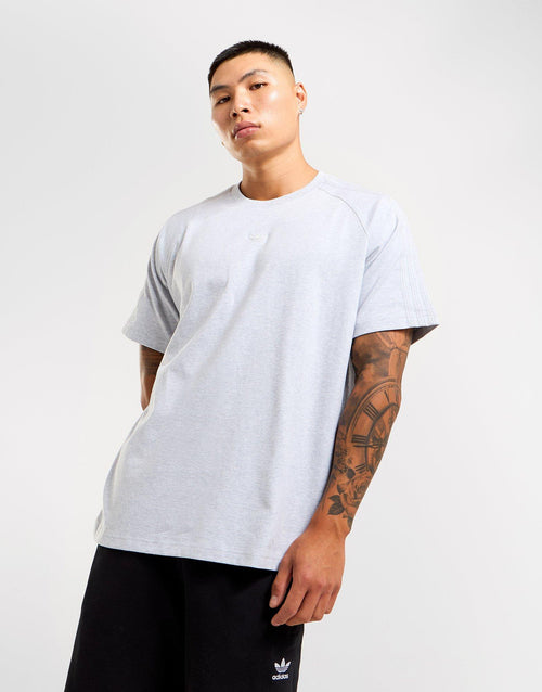 เสื้อยืดผู้ชาย Premium Essentials