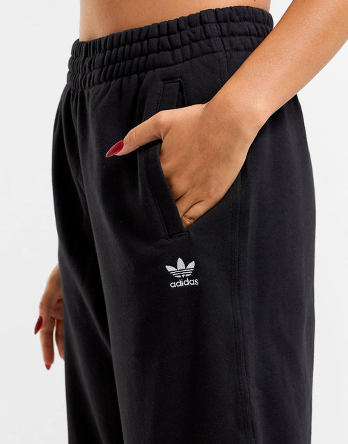 กางเกงขายาวผู้หญิง Essentials French Terry Joggers