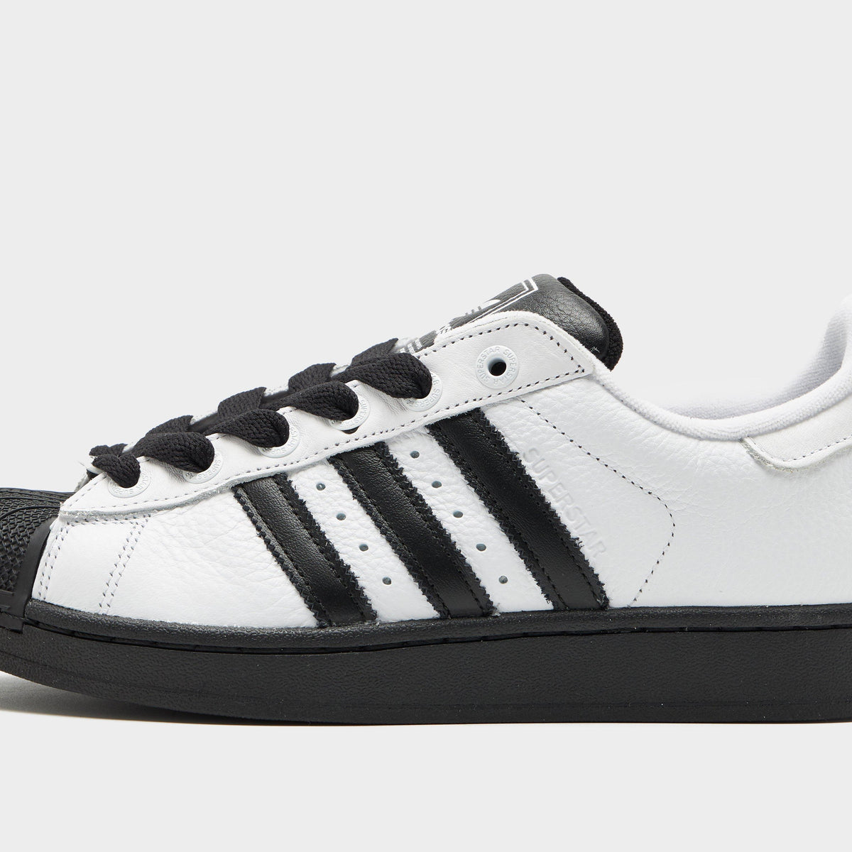 สีขาว adidas รองเท้าผู้ชาย Superstar II