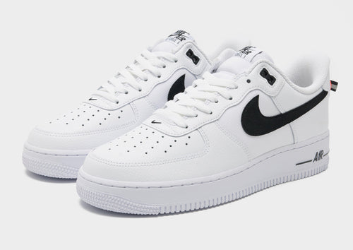 รองเท้าผู้ชาย Air Force 1 '07 LV8