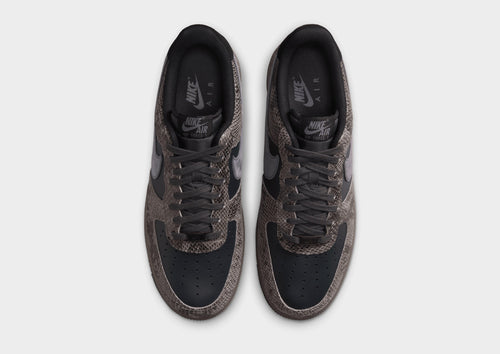รองเท้าผู้ชาย Air Force 1 '07 LV8