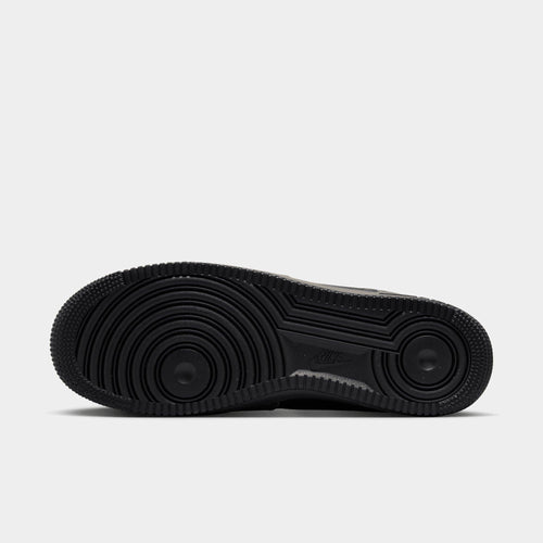 รองเท้าผู้ชาย Air Force 1 '07 LV8