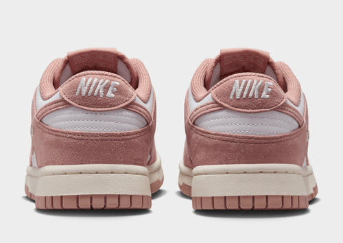 รองเท้าผู้หญิง Dunk Low