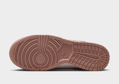 รองเท้าผู้หญิง Dunk Low