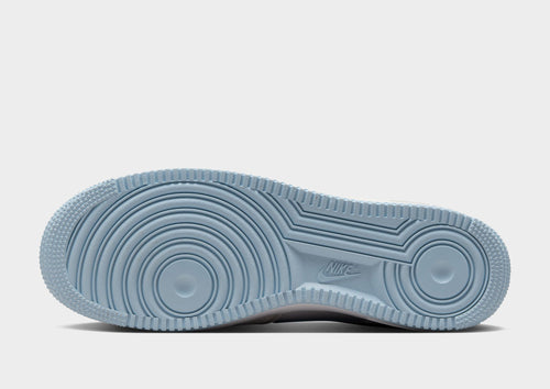 รองเท้าผู้ชาย Air Force 1 '07 LV8