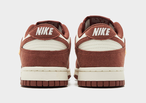 รองเท้าผู้หญิง Dunk Low