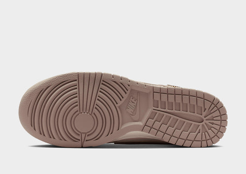 รองเท้าผู้หญิง Dunk Low