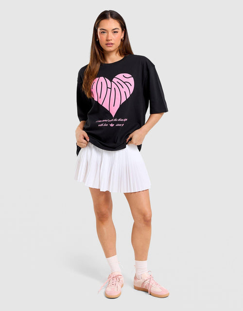 เสื้อยืดผู้หญิง Heart Graphic