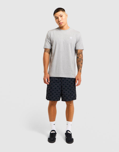 เสื้อยืดผู้ชาย Trefoil Essentials